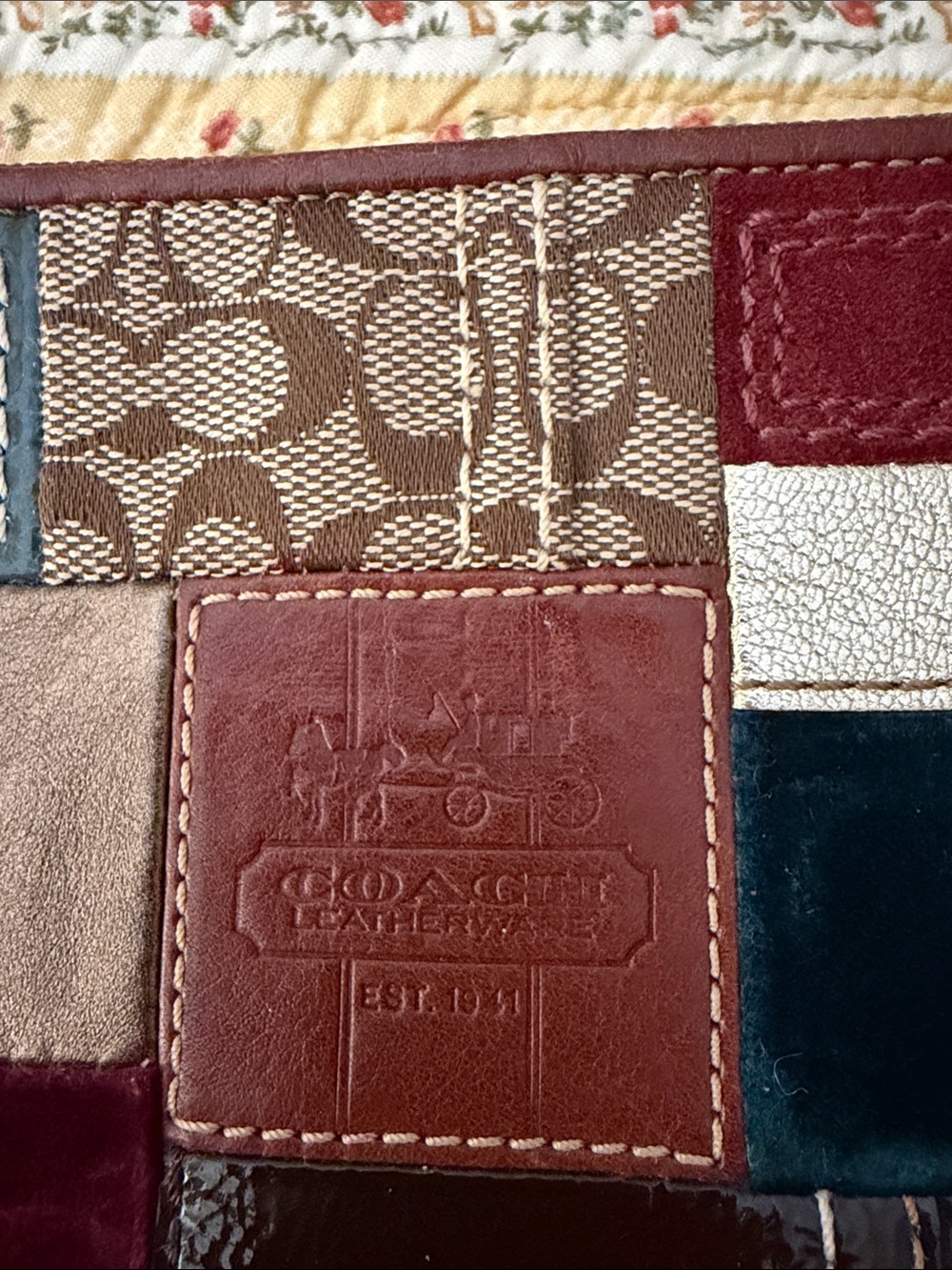 Coach vintage patchwork leather and suede wristlet - Picture 5 of 5